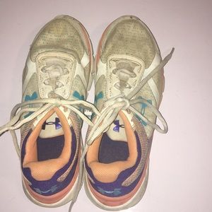 Under armour tennis shoes